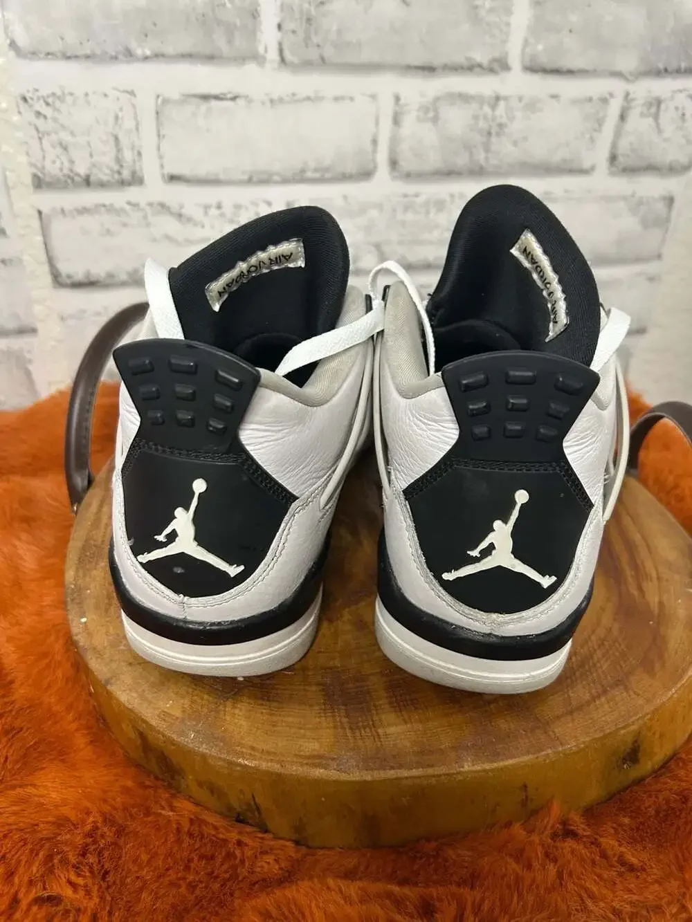 Air Jordan 4 Retro 'Military Black' Grade School Sneakers